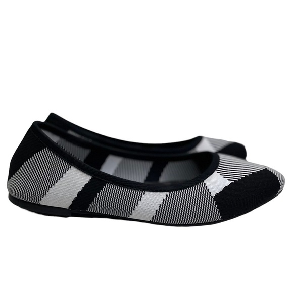 Skechers Women’s Cleo Knit Flats - Picture 1 of 9